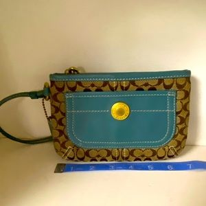 EUC Coach Wristlet Blue accent